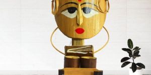 Table Top Pen Holder