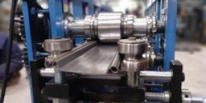 Rolling Shutter Machine