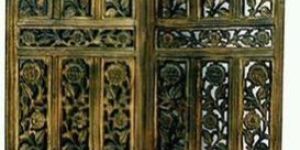 Antique Screen