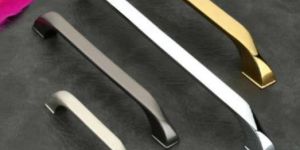 UGCH-115 Furniture Handles