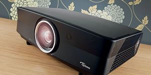 Optoma Technology UHZ65 Home Cinema Projector