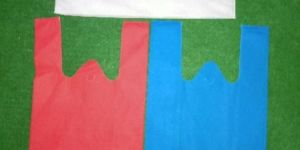 Non Woven W Cut Bags