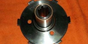 Auto Rickshaw Clutch Bush Plate