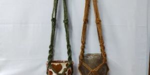 JUTE PLANT HANGER