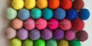 Pom Pom Felt