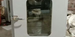 Bacteriological Incubator