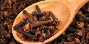 Clove Pods