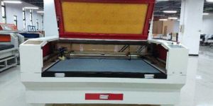 Acrylic Laser Cutting Machine