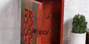 Multicolor Solid Wood Key Holder