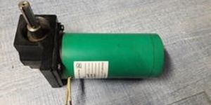 Worm Gear PMDC Motor