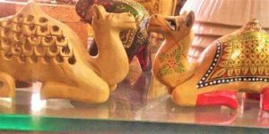 Wooden Jalicut Camel Statue