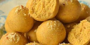 Besan Ladoo