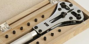 Watch Case Opener