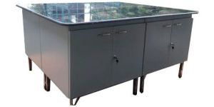 Laboratory Table