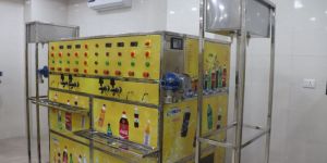 PET Bottle Filling Machine