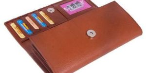 Designer Ladies Leather Wallet