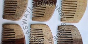 w023 Hand Made Wooden Hair Comb