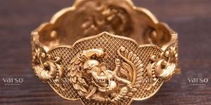 Gold Antique Bangle