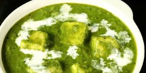 Palak Paneer Gravy