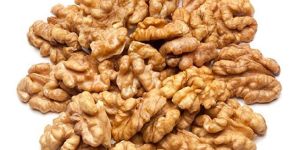Walnut Kernels