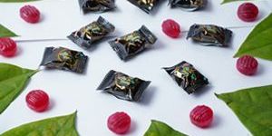 Aunty Mr. Paan Candy