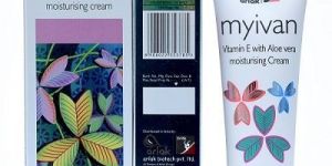 VITAMIN E, ALOEVERA MOISTURISING CREAM