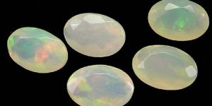 ETHIOPIAN OPAL STONE