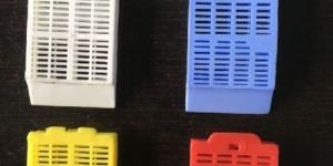 Plastic Tissue Embedding Cassettes