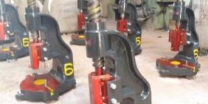 Wheel Fly Press Machine