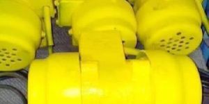 Pole Vibration Motor