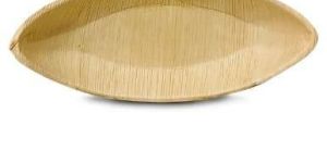 Medium Boat Shaped Areca Leaf Bowl