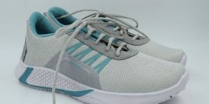 Asian White Sports Shoes