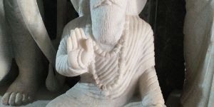 Guru Ravi Ji Marble Statue