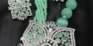 Pendant Necklace Set