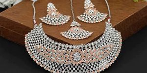 Choker Necklace Set - Peach