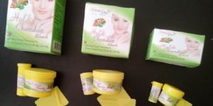 Haldi Chandan Bleach Cream