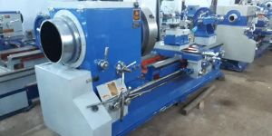 Heavy Duty Lathe Machine
