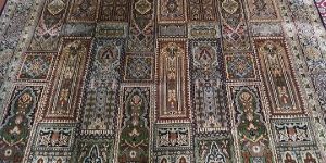 Kashmiri Silk Carpets