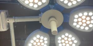 NOVA D5 LED OT LIGHT