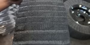 WITHOUT AIR LAMINATED TIRE