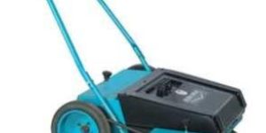 Delstar Manual Sweeper Machine