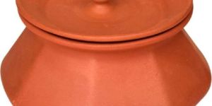 Terracotta Plain Pahal Handi