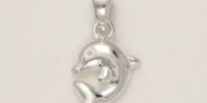 925 Sterling Silver Dolphin Shaped Pendant