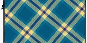 LS0404 Festival Christmas Pattern Zipper Laptop Sleeve