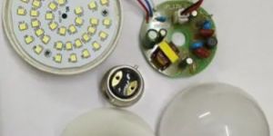 9 Watt LED Bulb
