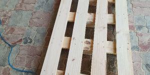 Pine Wood Pallets