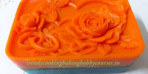 NATURAL SOAP MAKING COURSES