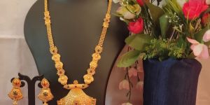 Gold Necklace Set