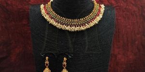 Kemp Necklace Set