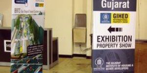 Collapsible Banner Stands